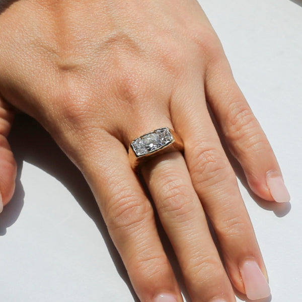 3.5ct Lab Diamond Illusion 18k Gold