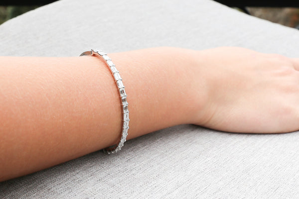 Lab Grown Emerald Cut Diamond Bracelet