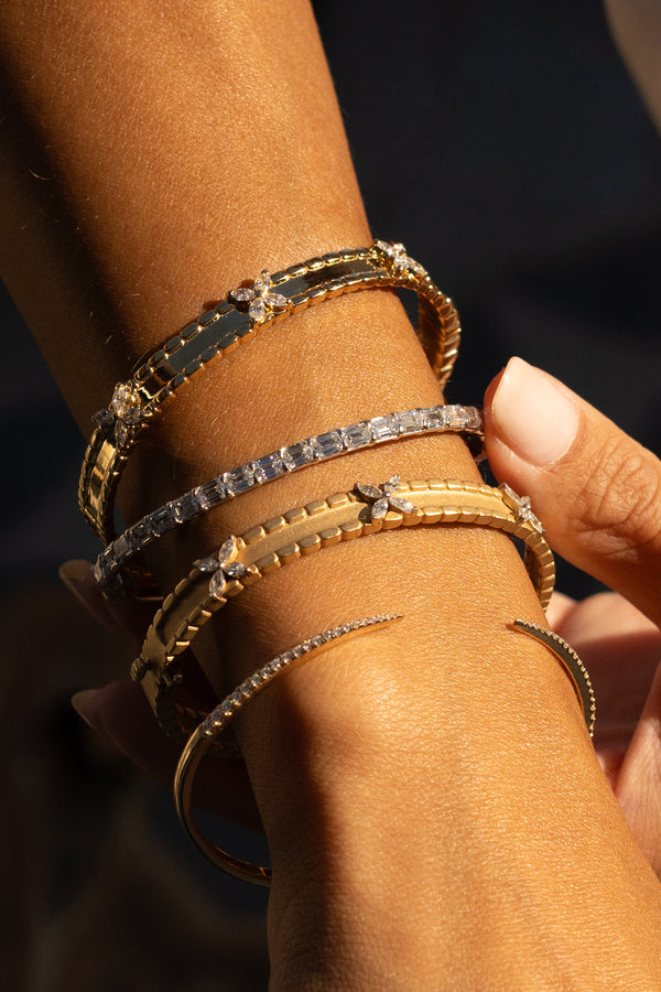 Diamond Butterfly Matte Gold Bangle
