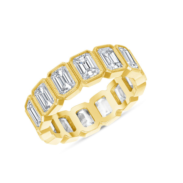 4.5 Carats 18k Gold Emerald Eternity Diamond Ring