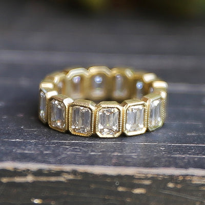 3.5 Carats 18k Gold Emerald Eternity Diamond Ring