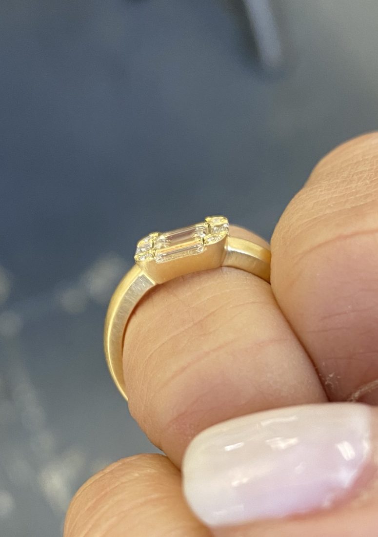 Illusion Diamond Ring on 18k matte gold