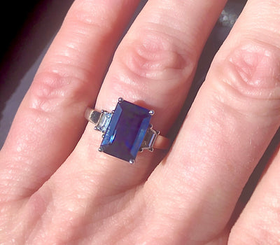 4 carat Blue Sapphire Ring with Trapezoid Diamonds
